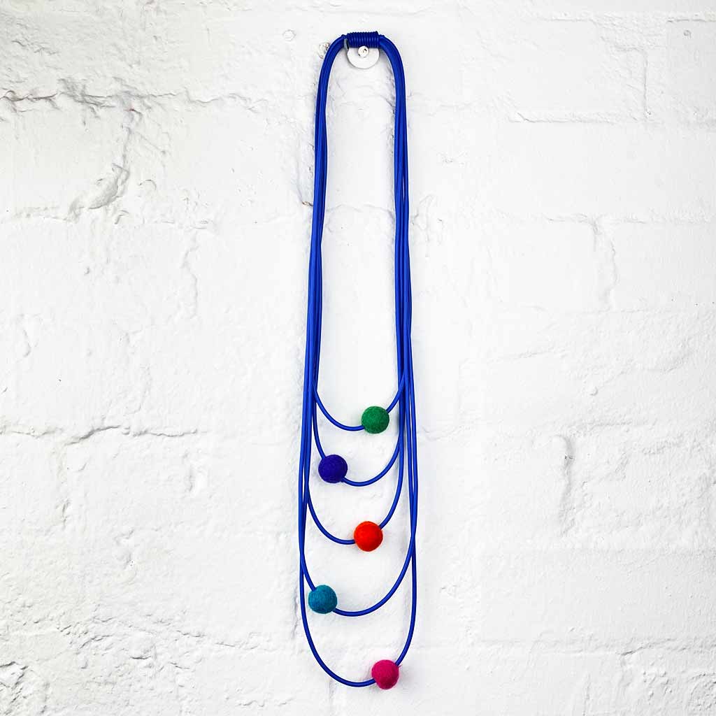 felt and blue rubber necklace 5 strands