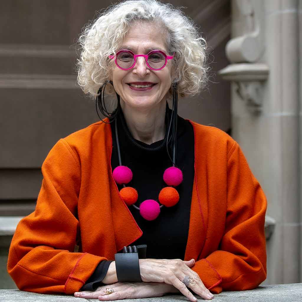 bold-felt-necklace-frank-ideas