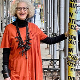 uptight necklace - black