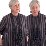 uptight necklace - black