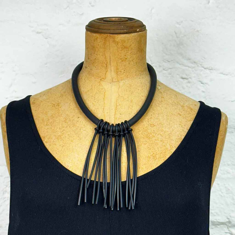 Sample short rubber fringe necklace