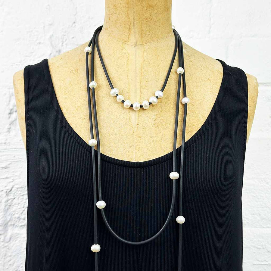 short pearl necklace