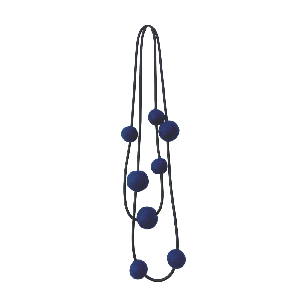 8 chunky felt beads