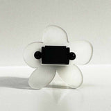 Flower shaped clear chunky ring