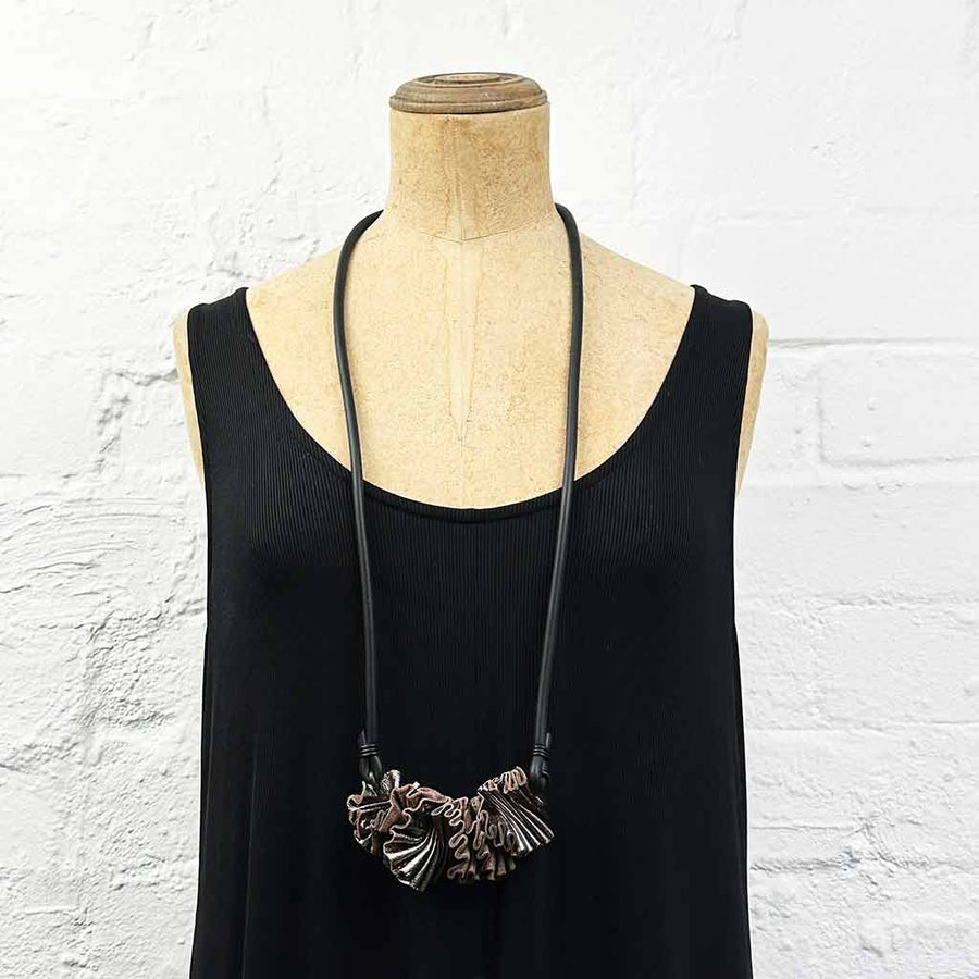 ruffle necklace