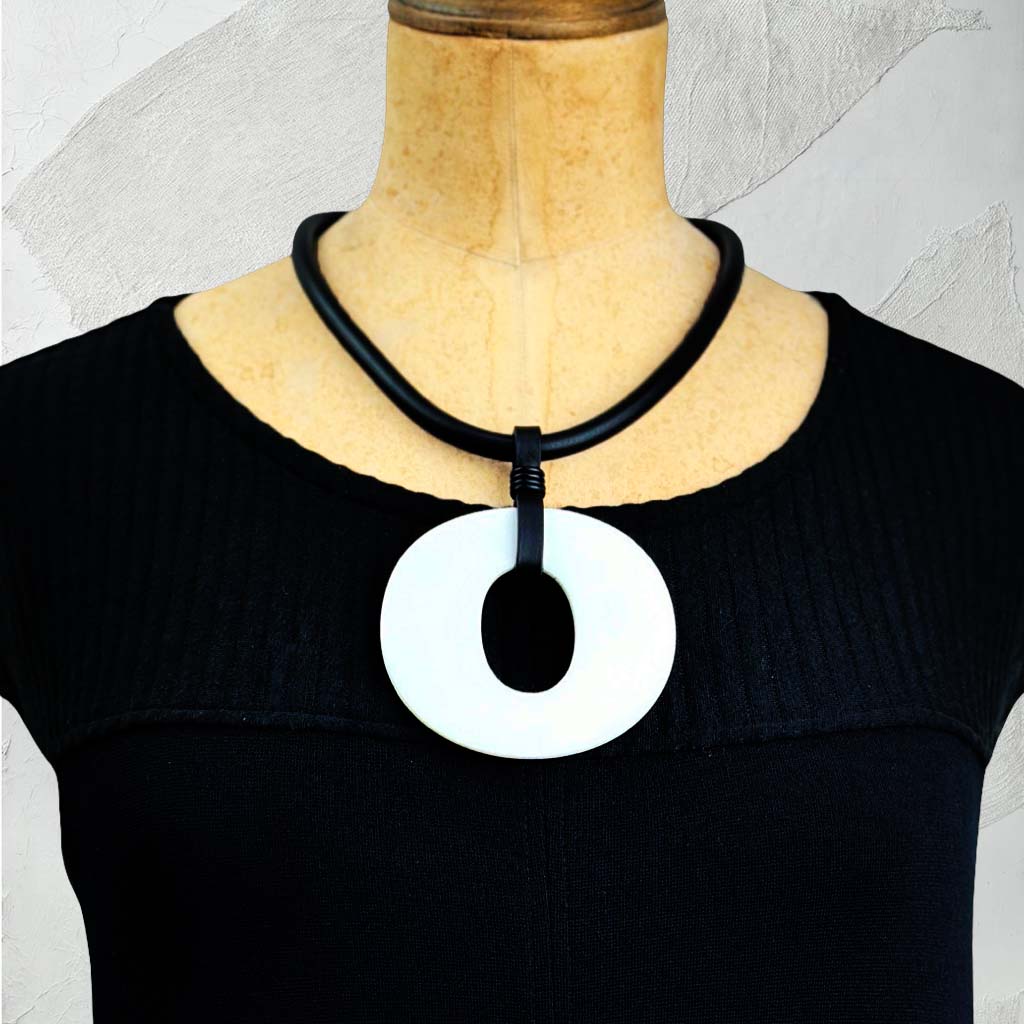  Perspex O necklace in matte white  by Frank Ideas