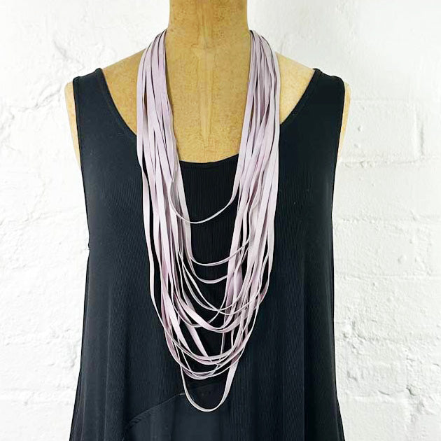 Hand-dyed rubber necklace -samples