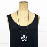 Simple Flower Pendant -cut-out