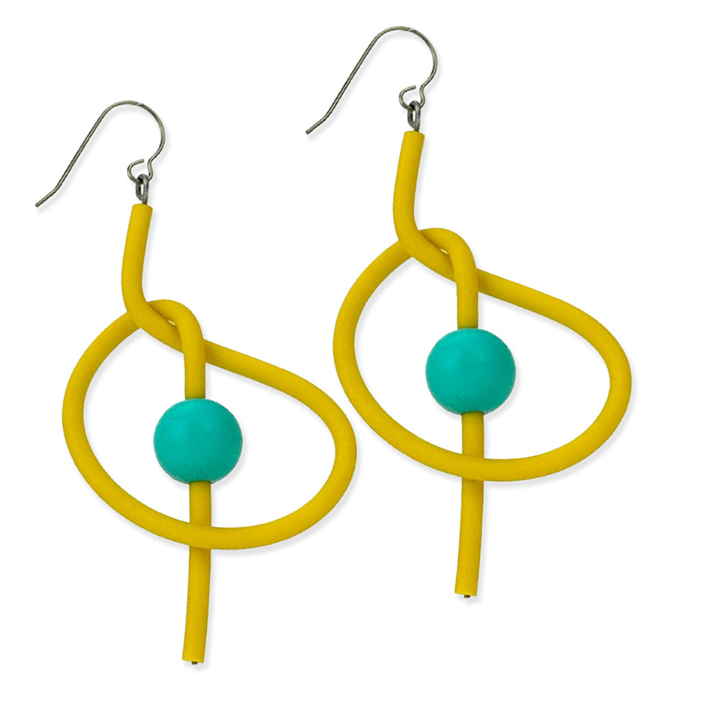 Knot earrings