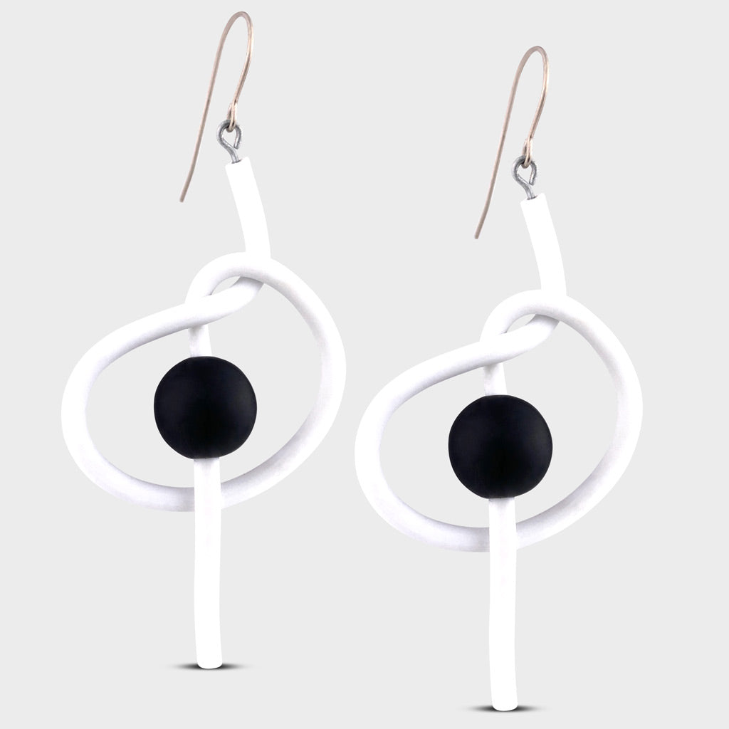 Knot earrings