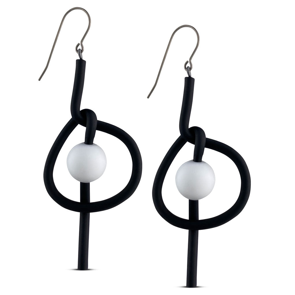 Knot earrings