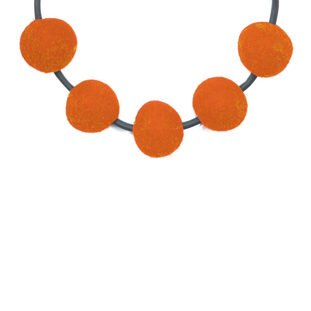 short felt necklace: chunky 5fb necklace