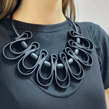 dynamic squiggle necklace: retired